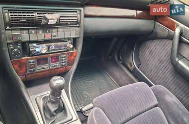 Седан Audi A6 1995 в 