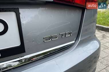 Седан Audi A6 2015 в 