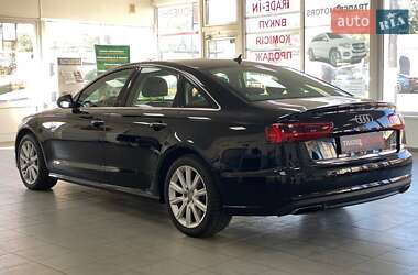 Седан Audi A6 2015 в 