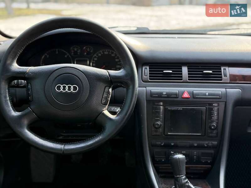 Универсал Audi A6 2001 в Краматорске