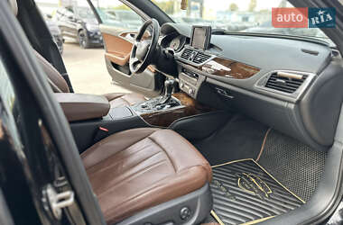 Седан Audi A6 2012 в 