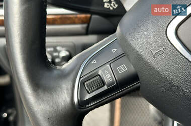 Седан Audi A6 2012 в 