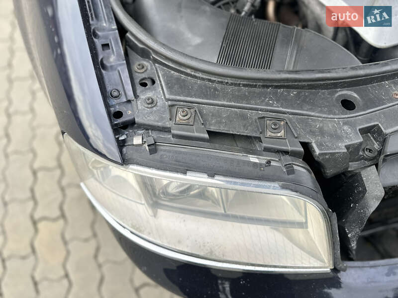 Универсал Audi A6 2003 в Костополе