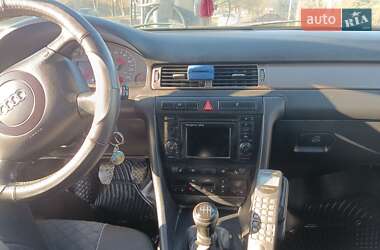 Универсал Audi A6 2001 в 
