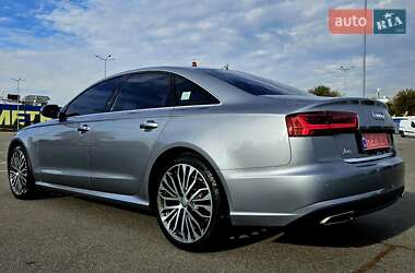 Седан Audi A6 2015 в 