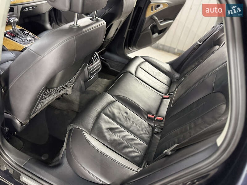 Седан Audi A6 2012 в Черновцах
