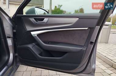 Седан Audi A6 2019 в 