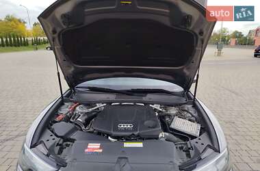 Седан Audi A6 2019 в 