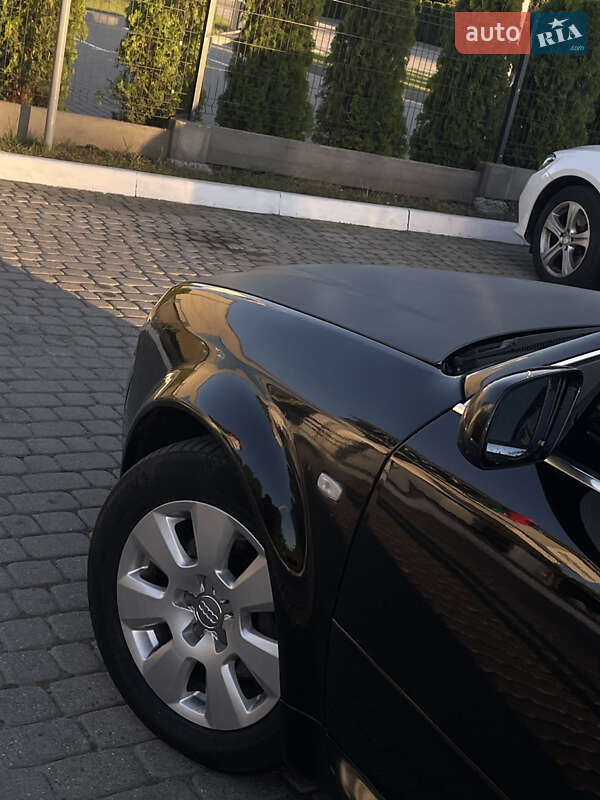 Седан Audi A6 2000 в Львове