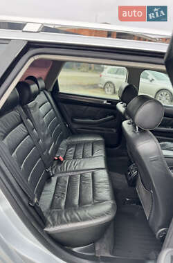 Универсал Audi A6 2004 в 