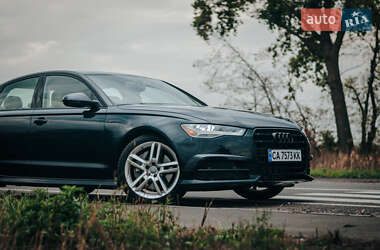 Седан Audi A6 2015 в 