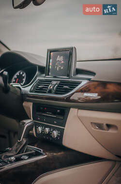 Седан Audi A6 2015 в 