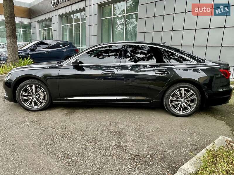 Седан Audi A6 2021 в Киеве