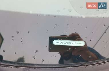 Седан Audi A6 2014 в 