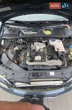 Универсал Audi A6 2003 в 