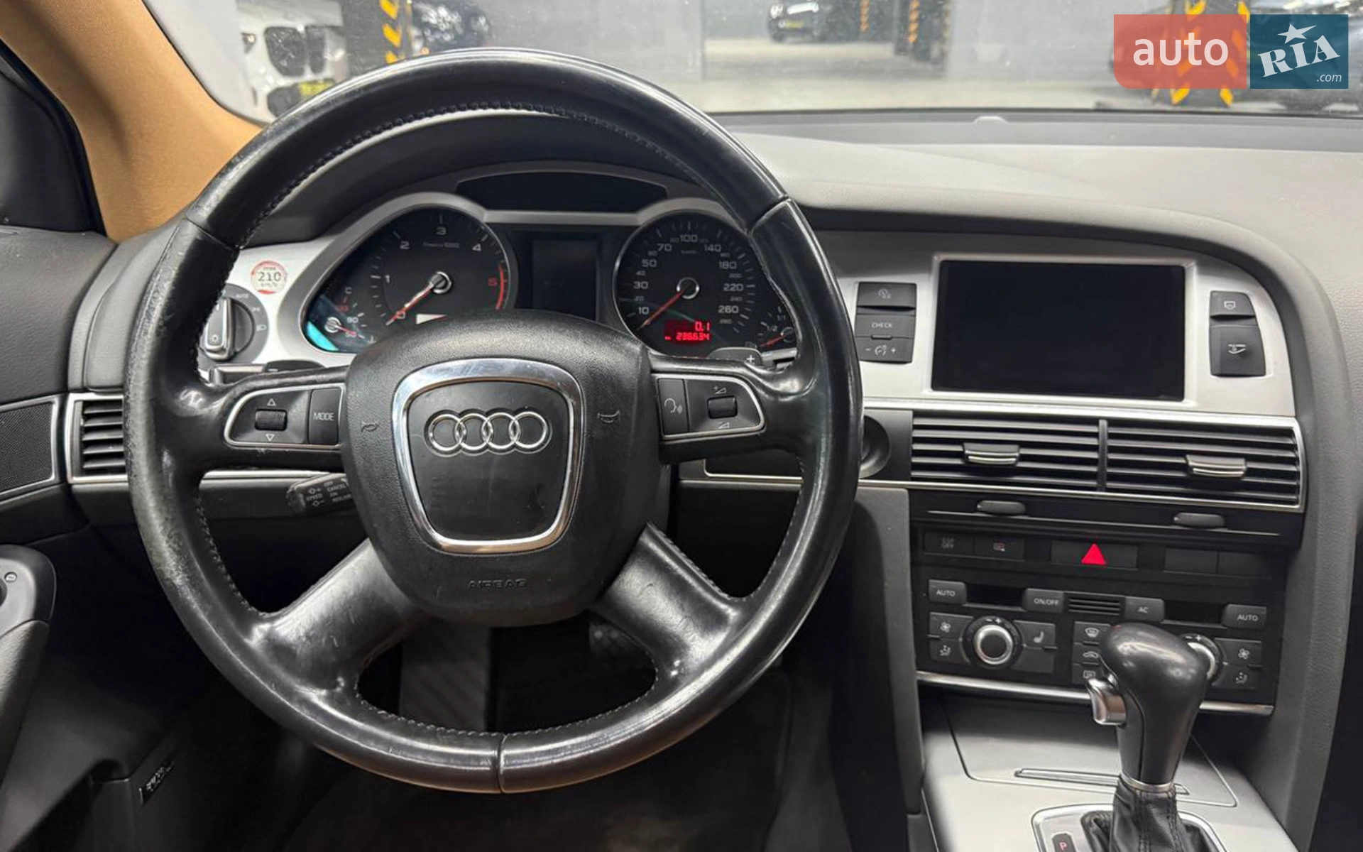2011 Audi A6 - мініатюра 9