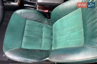 Седан Audi A6 2001 в 