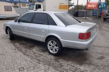 Седан Audi A6 1995 в 