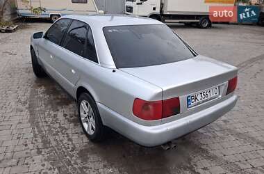 Седан Audi A6 1995 в 