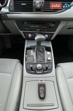 Седан Audi A6 2012 в 