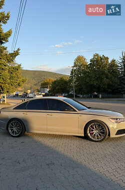Седан Audi A6 2015 в 