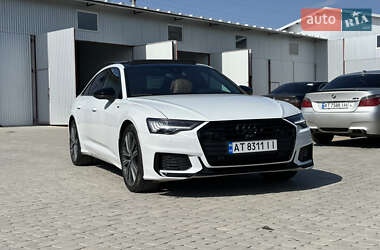 Седан Audi A6 2022 в 