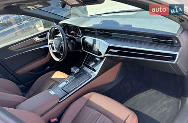 Седан Audi A6 2022 в 