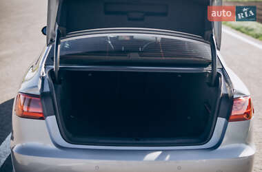 Седан Audi A6 2018 в 