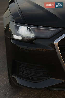 Седан Audi A6 2018 в 