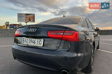 Седан Audi A6 2011 в 