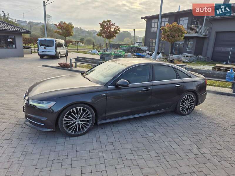 Седан Audi A6 2015 в 