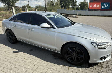 Седан Audi A6 2013 в 