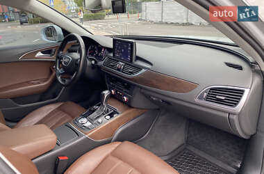 Седан Audi A6 2015 в 