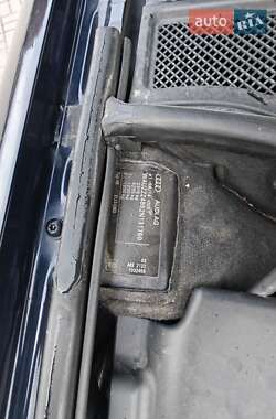 Универсал Audi A6 2002 в 