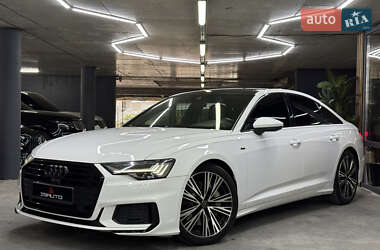 Седан Audi A6 2019 в 