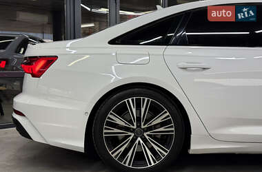 Седан Audi A6 2019 в 