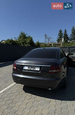 Седан Audi A6 2004 в 