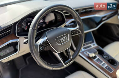 Седан Audi A6 2022 в 
