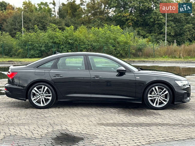 Седан Audi A6 2021 в Радивиліві