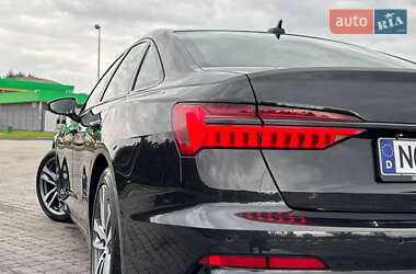 Седан Audi A6 2021 в 