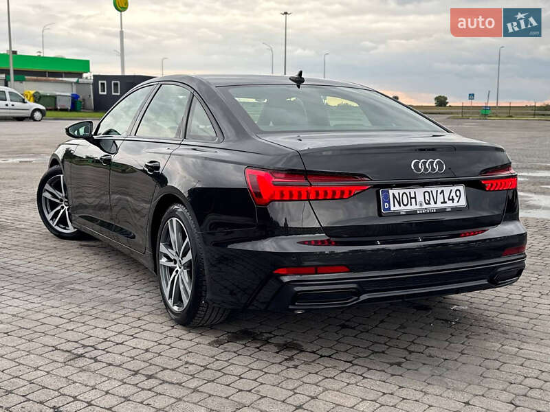 Седан Audi A6 2021 в Радивиліві