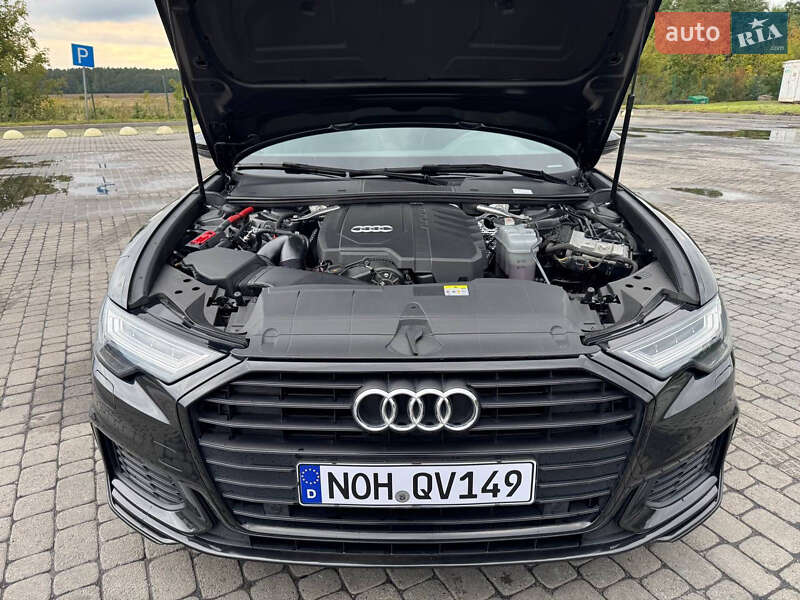 Седан Audi A6 2021 в Радивиліві