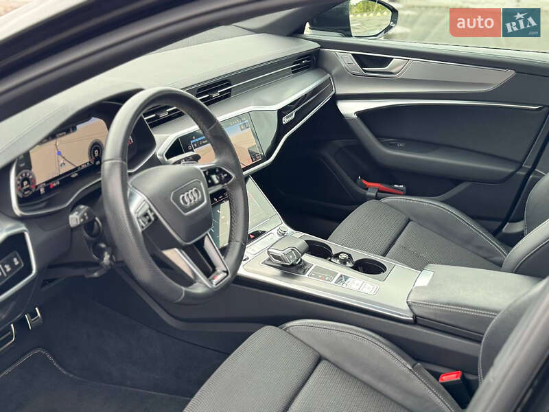 Седан Audi A6 2021 в Радивиліві