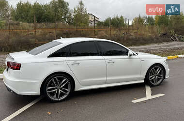 Седан Audi A6 2014 в 