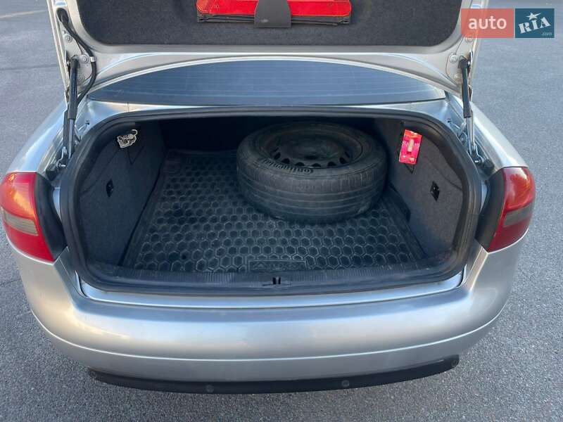 Седан Audi A6 2001 в Шостке