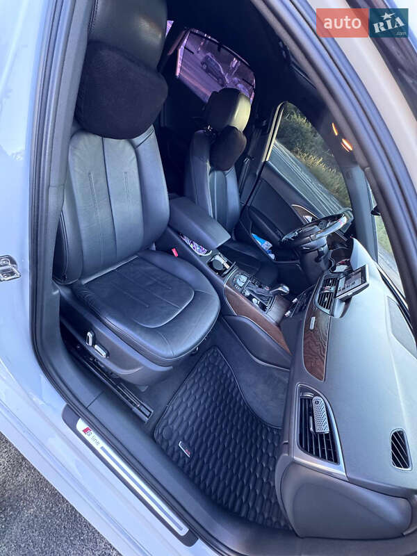 Седан Audi A6 2015 в Киеве