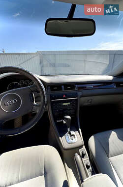 Седан Audi A6 2003 в 