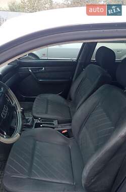 Седан Audi A6 1995 в 