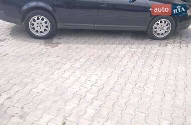 Седан Audi A6 2001 в 