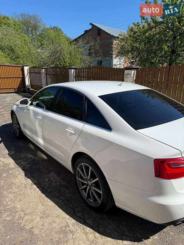 Седан Audi A6 2012 в Львове
